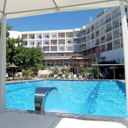 Marina Hotel Ayia Napa Bagian luar foto