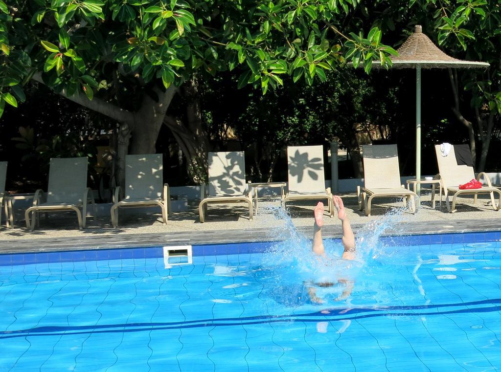 Marina Hotel Ayia Napa Bagian luar foto