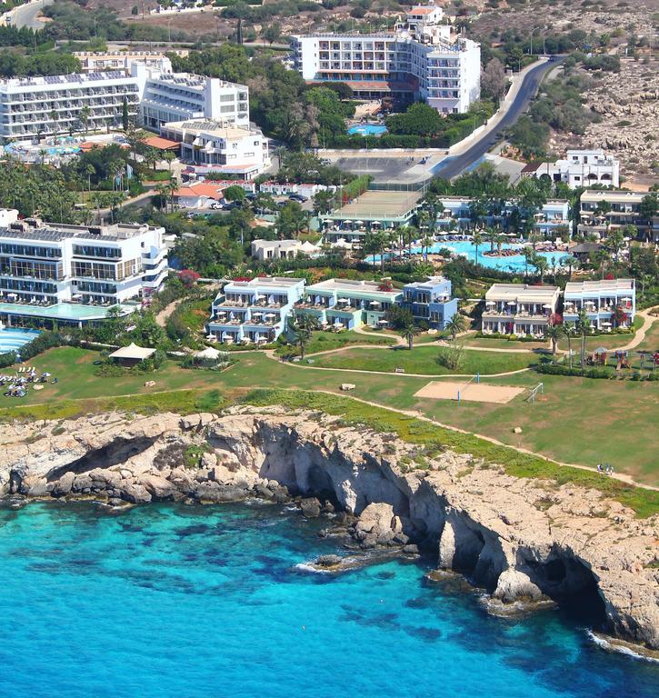 Marina Hotel Ayia Napa Bagian luar foto
