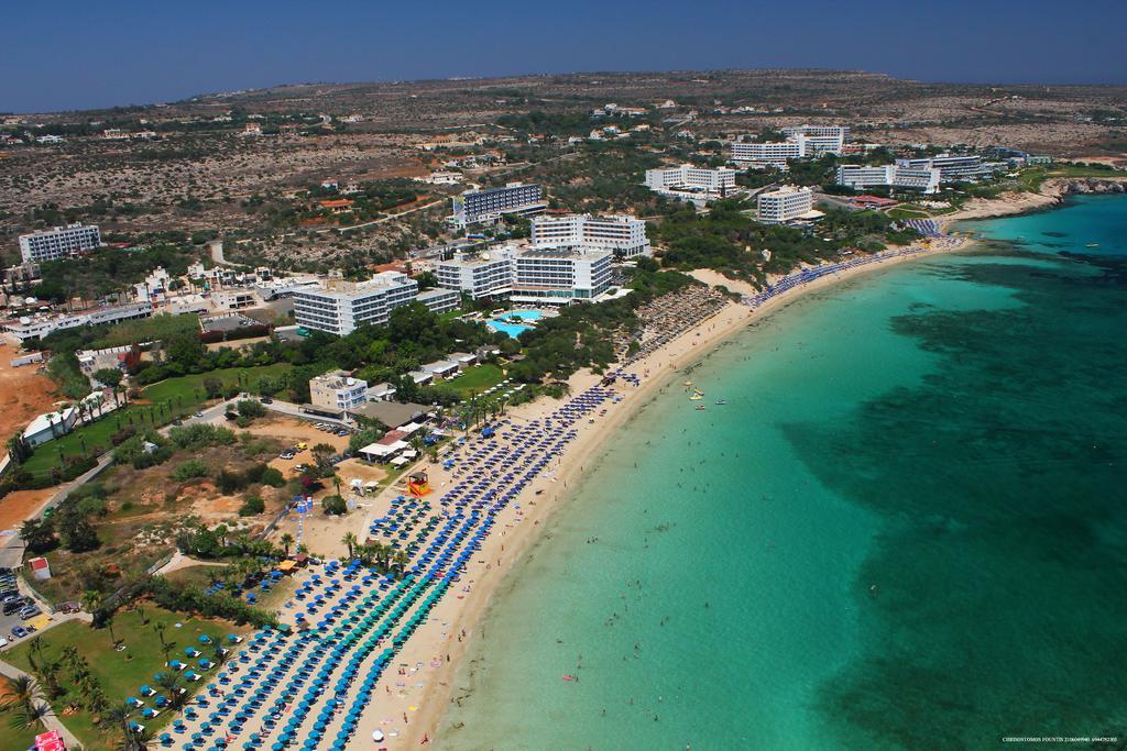 Marina Hotel Ayia Napa Bagian luar foto