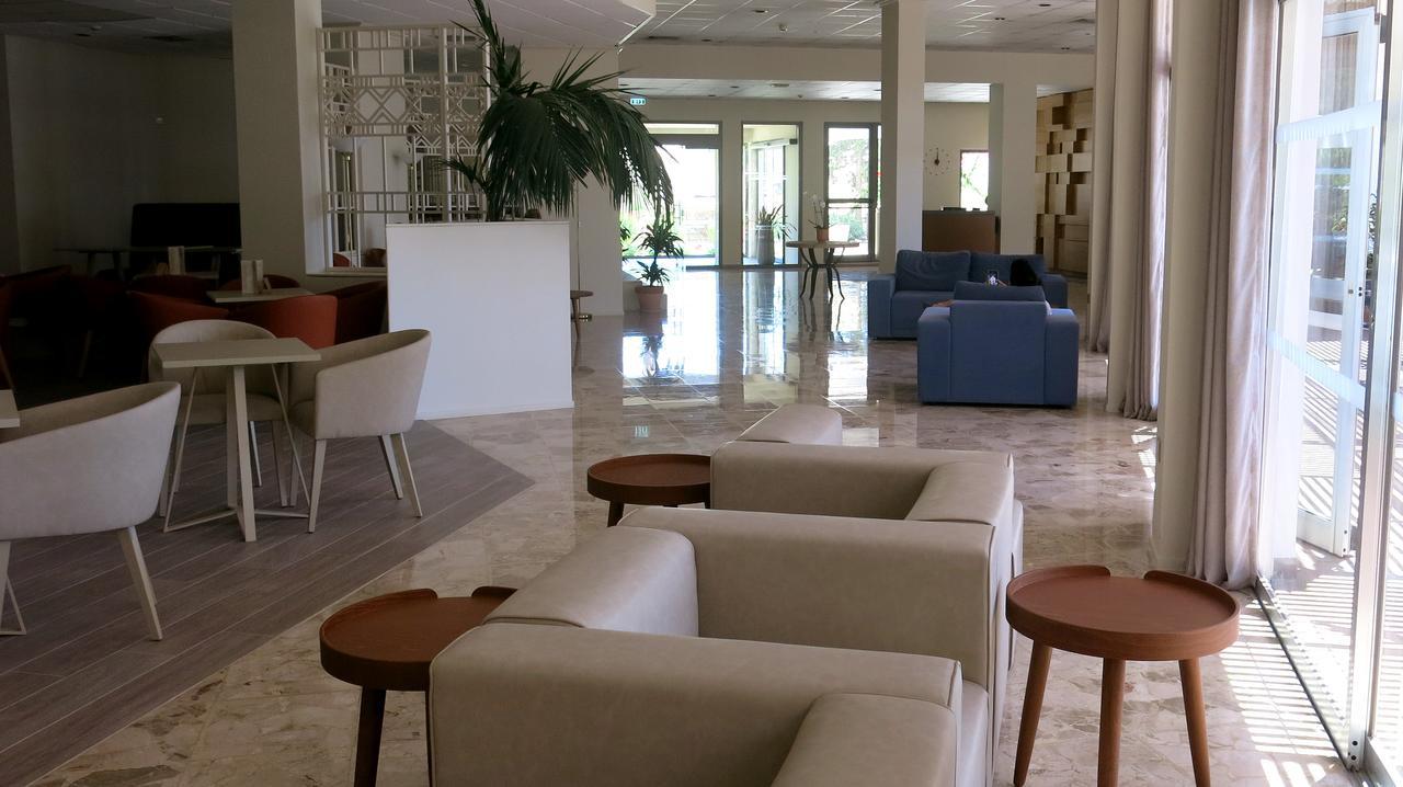 Marina Hotel Ayia Napa Bagian luar foto
